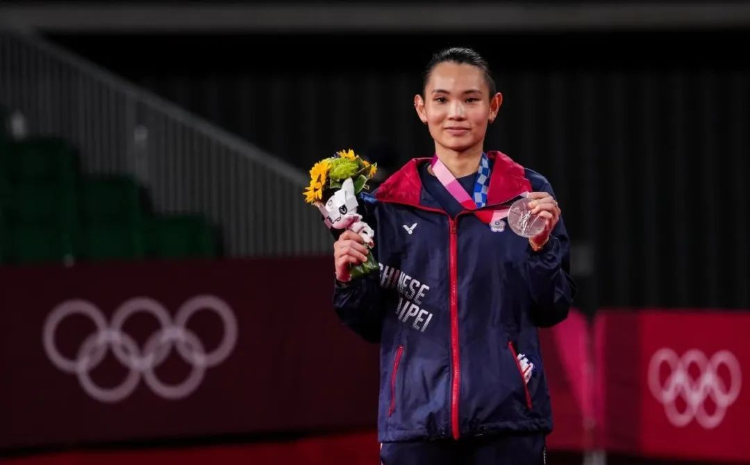 中国羽毛球队绝地反击韩国羽毛球队,戴资颖绝境逆转的简单介绍 中国羽毛球队绝地反击韩国羽毛球队,戴资颖绝境逆转的简单介绍