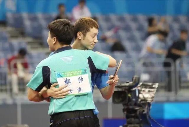 包含波兰乒乓球队鏖战比利时乒乓球队，许昕爆发神勇的词条