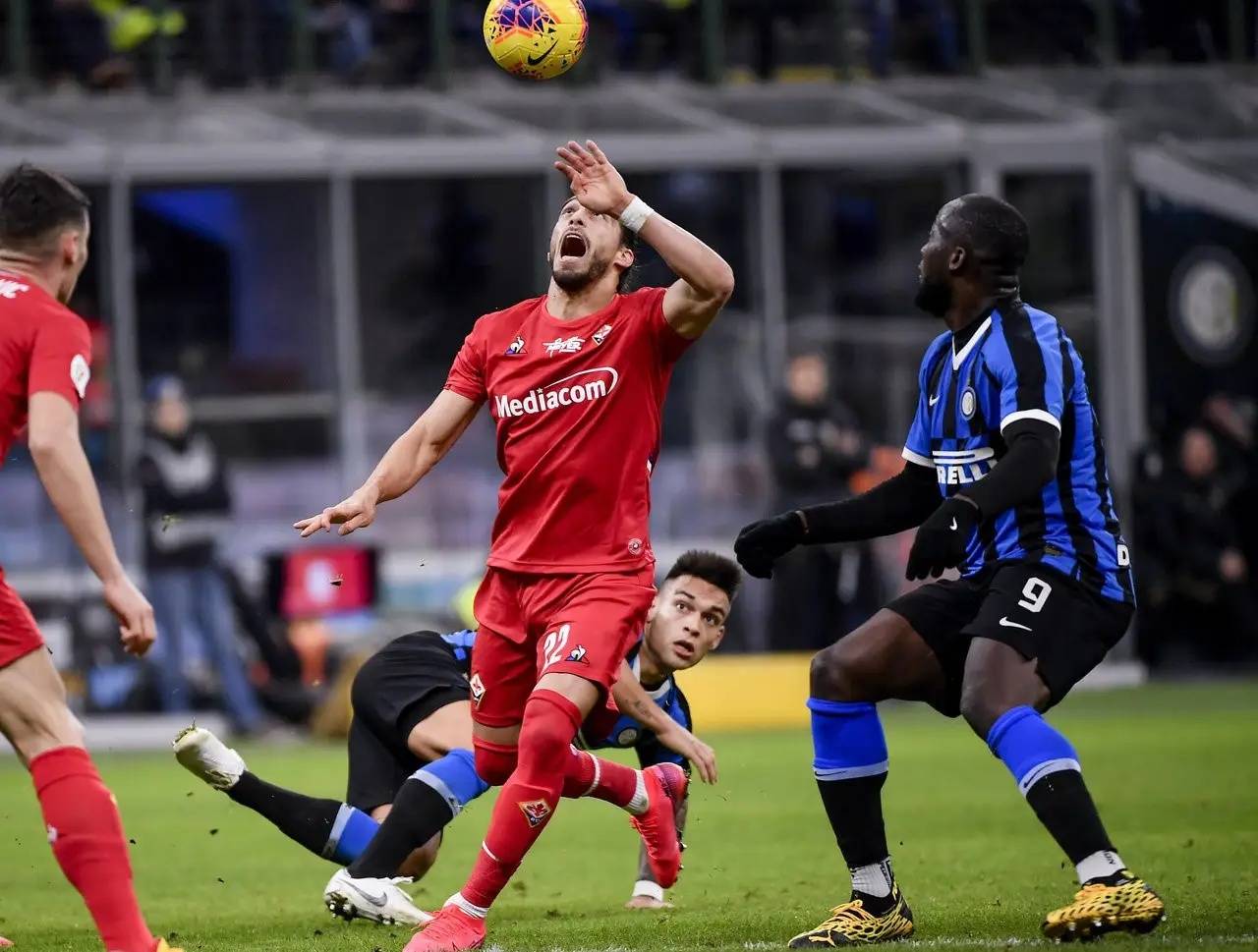 那不勒斯战术调整奏效，球队迎来新一波攻势的简单介绍