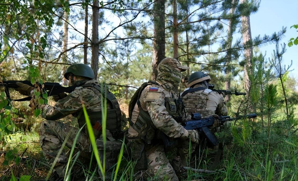 米兰体育官网-关于快速推进战术运用，给对手制造混乱与不确定性的信息