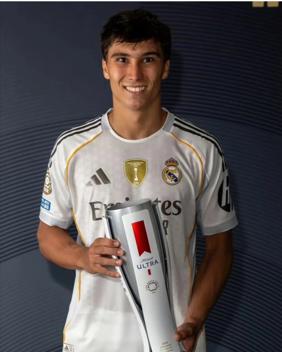 米兰体育-包含皇马反败为胜！球队士气得到提升的词条