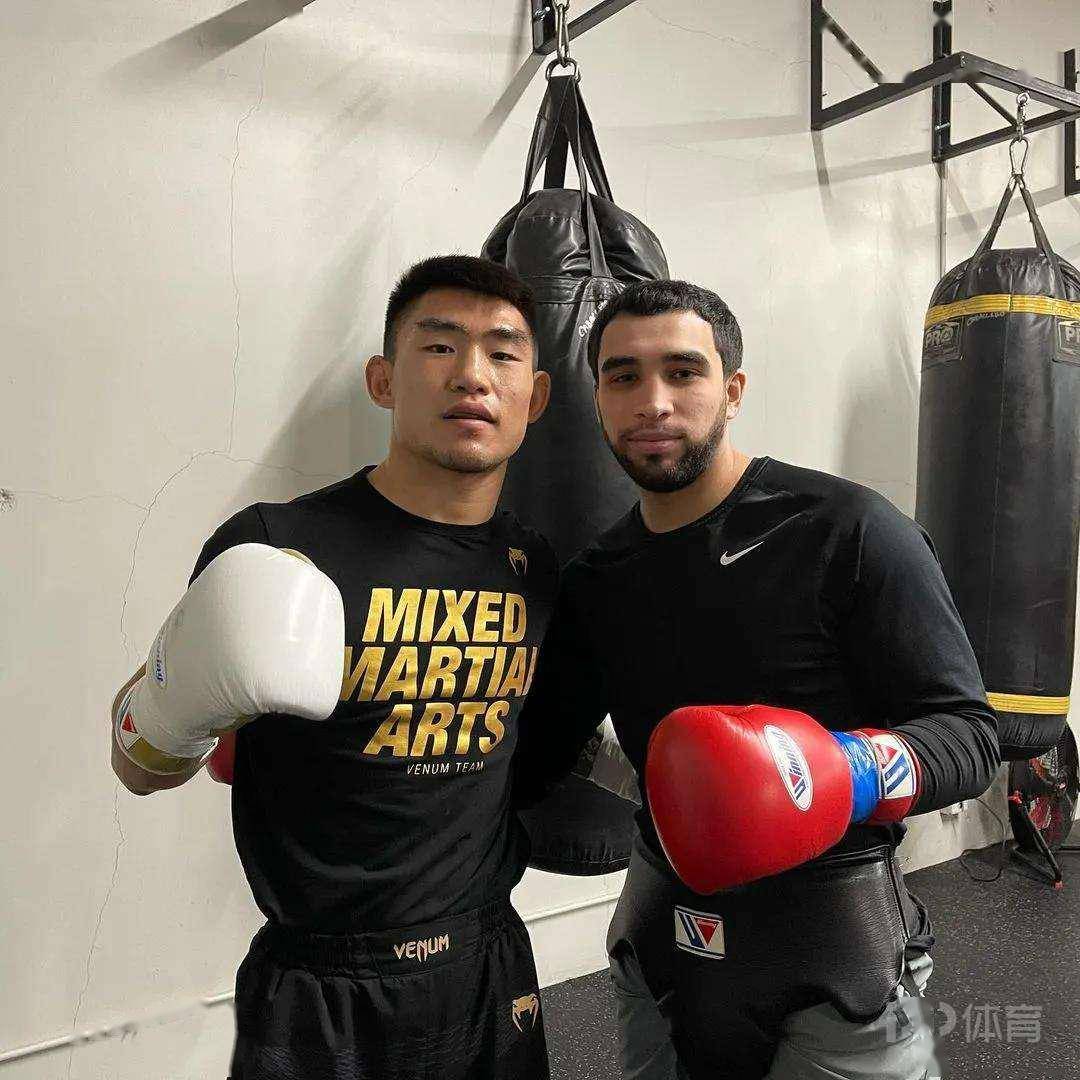 包含亚眠俱乐部战胜对手，提升排名的词条