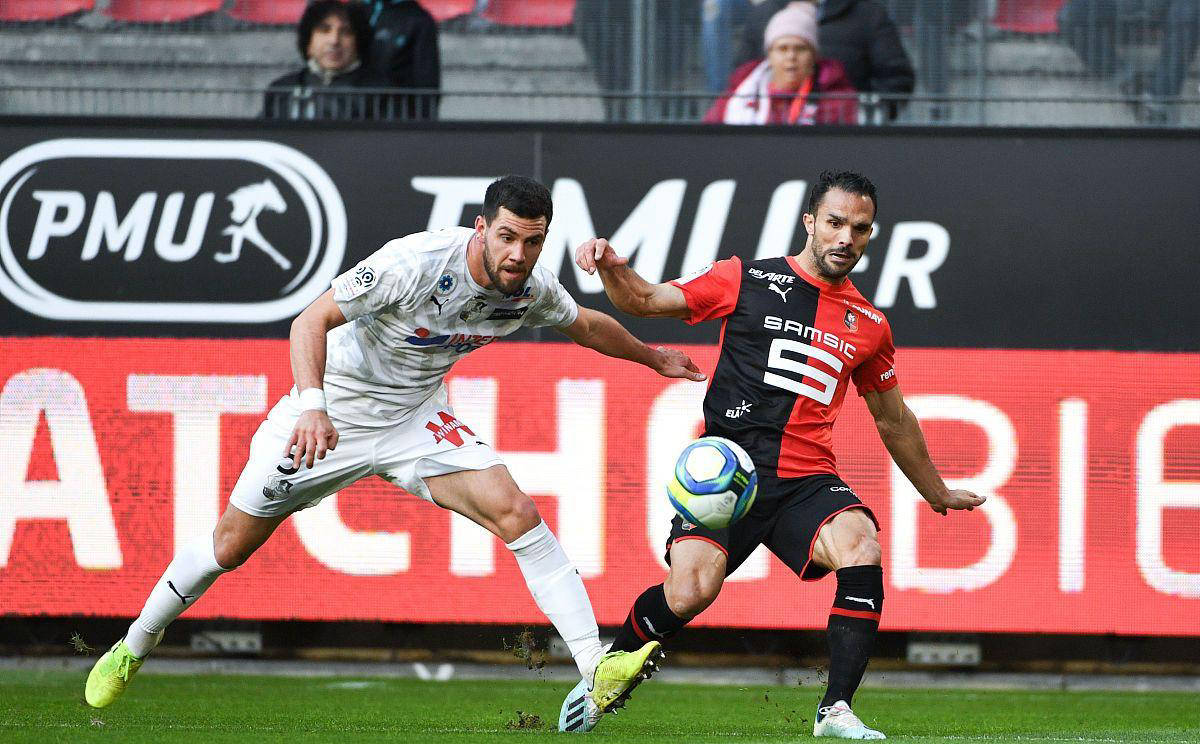 米兰体育网页版-关于里尔主场不敌亚眠，遭遇战败的信息