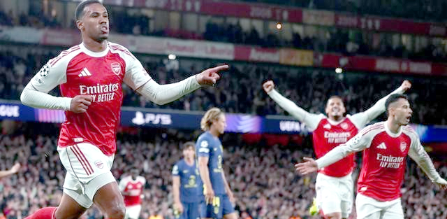 关于马德里竞技逆转阿森纳，皮克关键制胜的信息