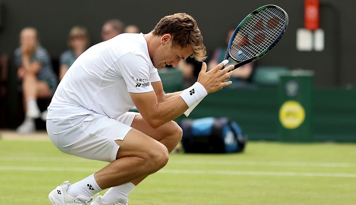 米兰体育官网-温网险胜拉沃尔杯,鲁德扛起全队的简单介绍