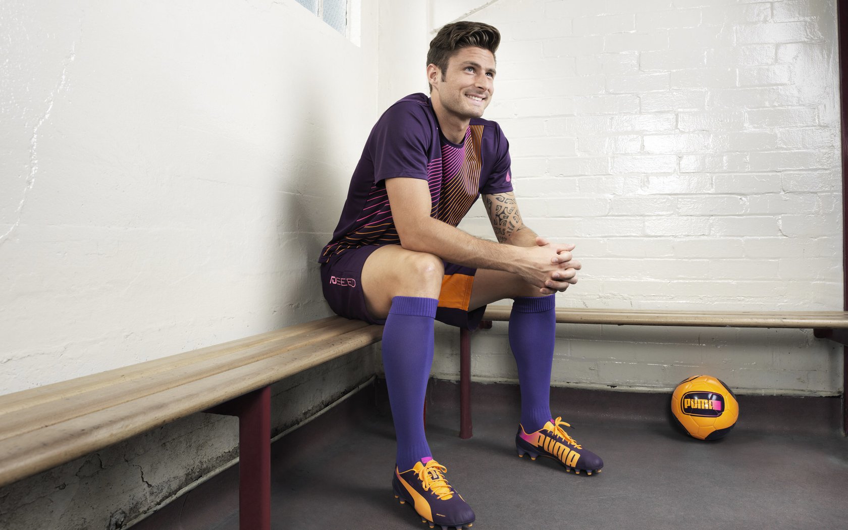 巴斯托尼一锤定音！贝蒂斯硬仗攻克亚特兰大，关键先生铸就欧战经典