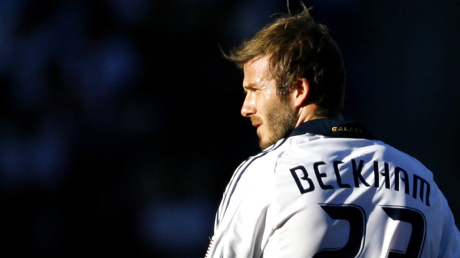 ac米兰-上海队力克勇士，赵继伟关键制胜