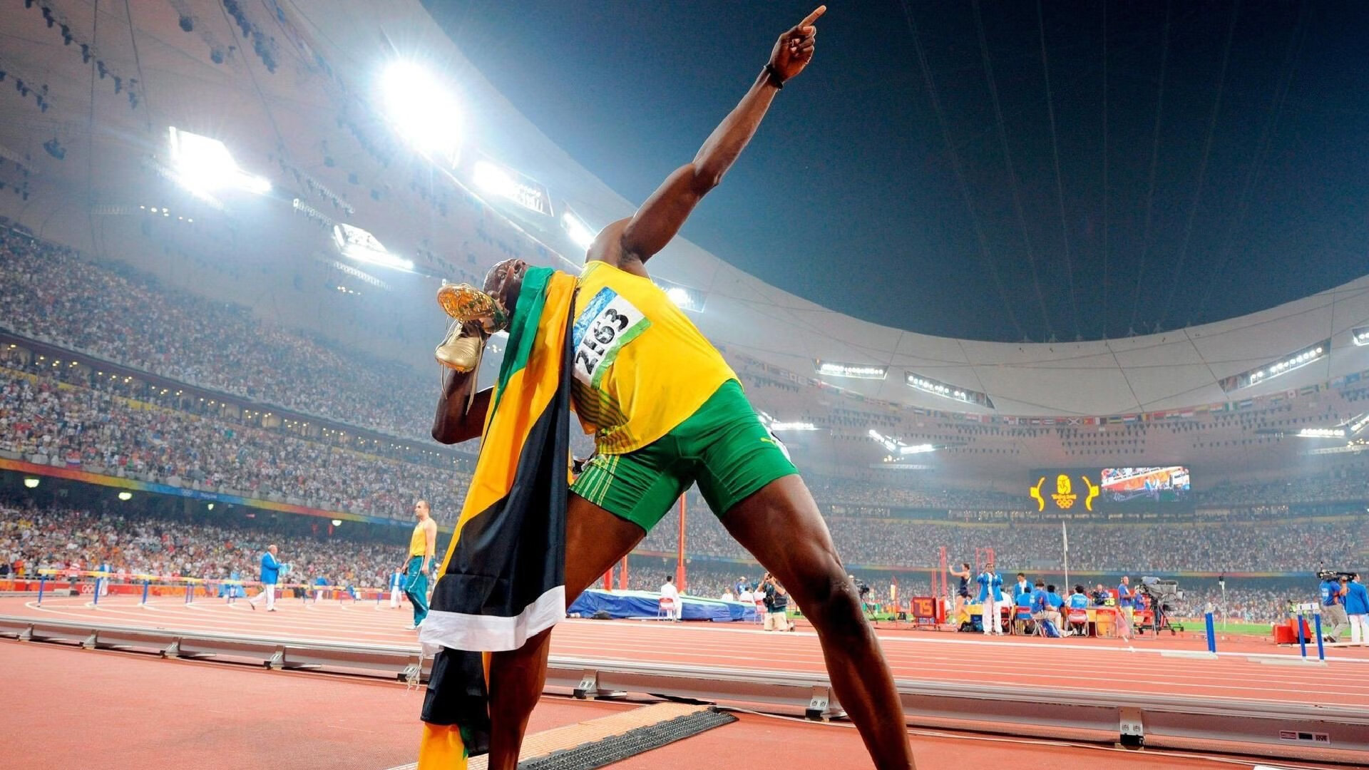 中国米兰体育-横扫澳网，刷新纪录，阿尔卡拉斯年终总决赛的震撼宣言